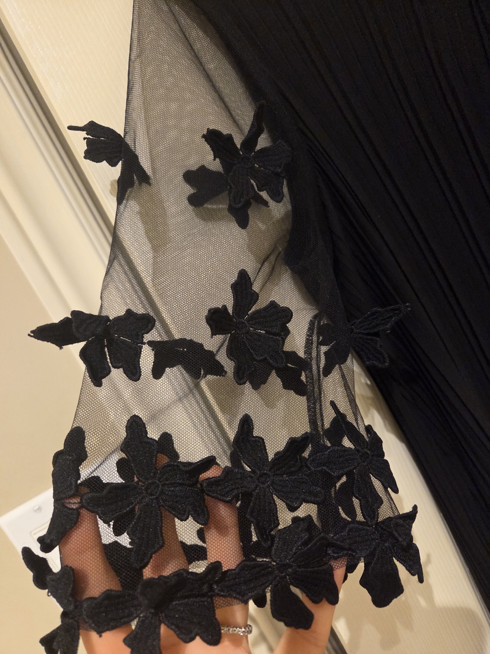 Rare Joseph Ribkoff Black Floral Applique Dress - Picture 2 of 5